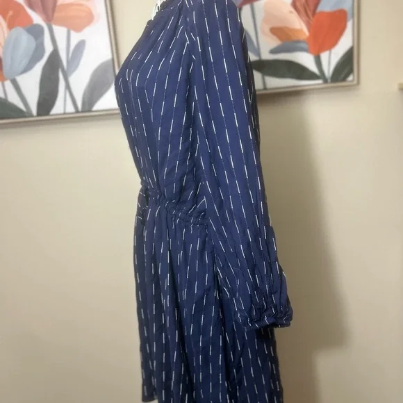 Classic Navy Blue Women's Dress - Picture 7 of 7